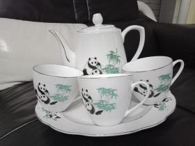 罕见1973年《熊猫茶具》工艺好  造型好    议价销售