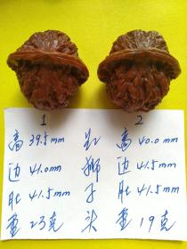 文玩核桃  麻核桃之红狮子头一对，2008年下树的，已盘玩多年，已有挂瓷，保存完好，非常漂亮，这种红狮子头已是绝品，老树已无，再也没有了。2500元包邮。