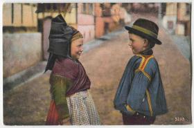 1900-30s明信片 穿着民族服饰的男孩和女孩 CARD-K113 DD