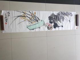 谭建丞弟子，湖州画家刘宁（原名刘小宁，谭老建议其改名刘宁）国画一副：清品（138X30厘米）