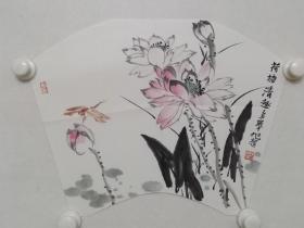 保真书画，山西美协副主席孟旭耀花鸟画佳作《荷塘清趣》扇面一幅，尺寸29×44cm