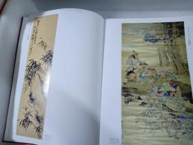 南通市个簃艺术馆藏品集签名本，八开大本精装画册，内收众多名家作品，许多为其他书画董其昌查士标梁同书邓石如吴昌硕任伯年蒲华王个簃集未收录者，具体见目录，其中吴昌硕有25幅，王个簃79幅，作者: 吴镇李梦阳董等