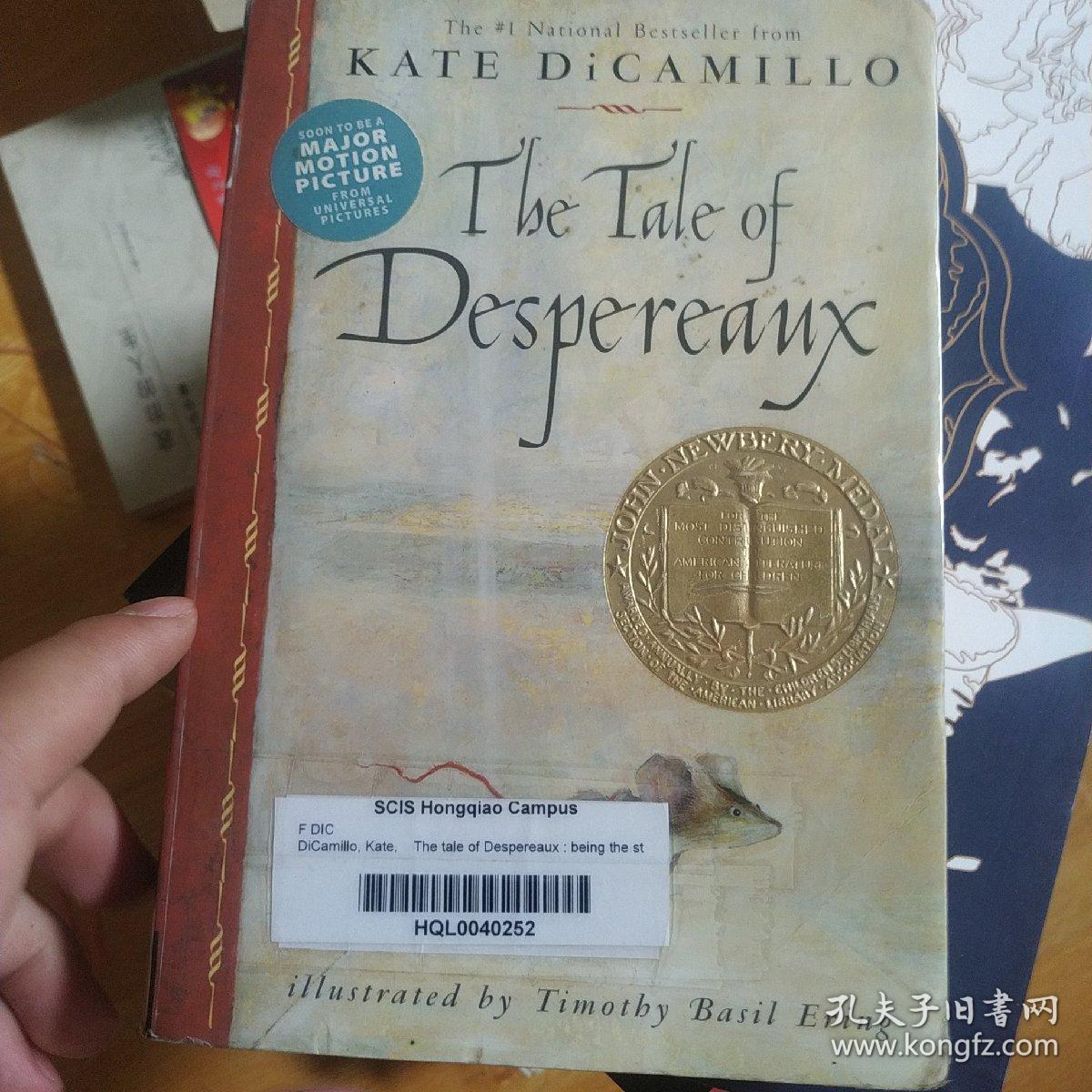 The Tale of Despereaux：Being the Story of a Mouse, a Princess, Some Soup and a Spool of Thread  毛边本