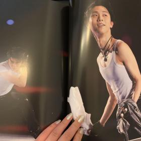 羽生结弦 SEASON PHOTOBOOK 2015-2016