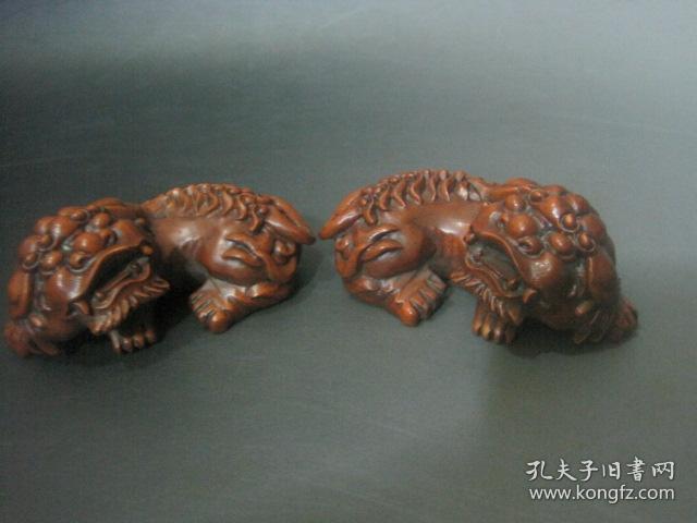 古玩古董老木雕收藏品 黄杨木雕刻一对狮子小摆件
