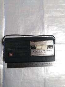 牡丹牌747型半导体管收音机