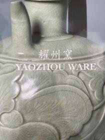 耀州窑 YAOZHOU WARE硬精装本。收录耀州窑精品100件，大部分都是国际古董商递藏的流传有序名品。上善堂OM出版