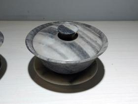 带底带盖玉碗一对