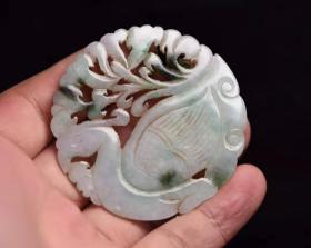 清代 翡翠鹅，规格：5.8×5.8×0.4厘米，重27克
