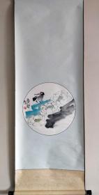 刘颖花鸟圆光小品挂轴