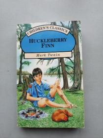 CHILDREN'S CLASSICS HUCKLEBERRY FINN