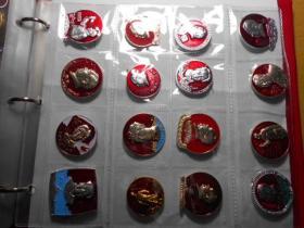 毛主席像章128枚