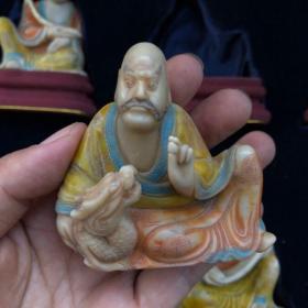 旧藏寿山芙蓉石手工彩绘雕刻十八罗汉摆件一套，神态各异，栩栩如生，匠心独运，尺寸如图，14888
