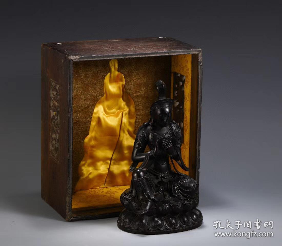 清中期铜质佛像摆件