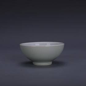 1962年上海博物馆落款 豆青单色釉罗汉杯