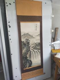 约七八十年代 浩云 绢本山水画立轴  作者不识 立轴旧裱 尺寸100x43 保真包手绘