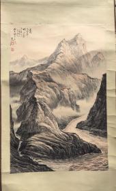 屠古虹国画作品山水画精品，十二峰之一《飞凤峰》屠古虹（1915~2010）中国画家，徐悲鸿弟子。浙江宁波人。1915年生于浙江宁波，1935年入南京中央大学艺术科，自此之后从徐悲鸿等大师学画。