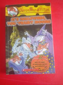 Geronimo Stilton #11: It's Halloween You Fraidy Mouse! 老鼠记者#11：万圣节惊恐夜