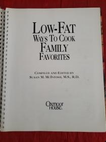 LOW-FAT WAYS TO COOK FAMILY FAVORITES