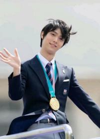 YUZURU 2 羽生結弦写真集II 能登直 冰上王子 赛季生活写真 索契平昌冬奥会 仙台巡游照片 日文原版 羽生结弦写真书