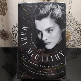 【BOOK LOVERS专享419元】Mary McCarthy 玛丽·麦卡锡 The Complete Fiction 至臻至美函套版 两卷合售  Library of America 美国文库 英文英语原版 美国作家最权威版本 当今装帧典范 布面封皮琐线装订 丝带标记 圣经无酸纸薄而不透保存几个世纪不泛黄