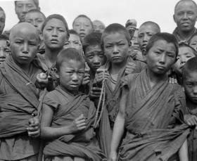 【提供资料信息服务】《哈里森.福尔曼的中国摄影集1932-1959年》