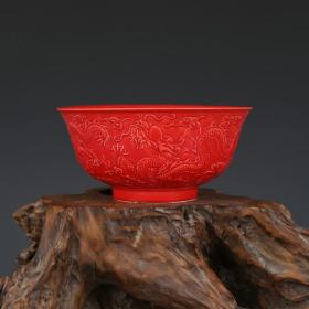 清红釉龙纹碗