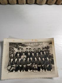 76年老照片 江西264队男女篮球队