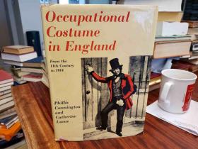 Occupational Costume in England : From the Eleventh Century to 1914