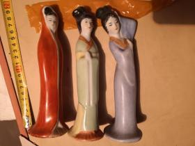 景德镇雕塑瓷厂四大美女之三。