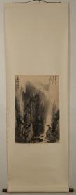 【保证手绘】杨彦 ，著名国画家，《雨霁山更幽》，精品，立轴。我们把此拍品标注“手绘工艺品”，不保真，有任何异议请先咨询。