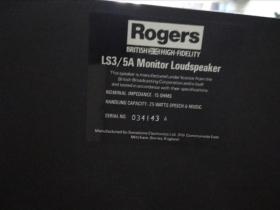 乐爵士 Rogers LS3/5A 15欧 音箱一对 自提不出外地