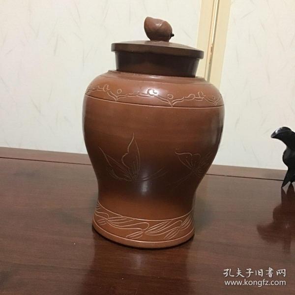 K-0077【精品存档】日本回流 中国出口老茶器 双蝶罐子茶盅 广西钦州坭兴陶 窑变填白泥茶叶罐/高19厘米