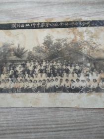 潢川双柳中学第八届全体毕业生合影1966年