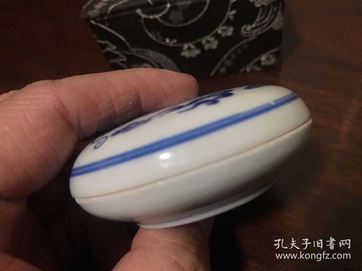 H-0309老印泥 八十年代上海西泠印社硃砂【美丽朱砂印泥】30克 一两装 /青花龙纹粉印盒原锦盒/坝足底款乾隆年制/已使用中古品