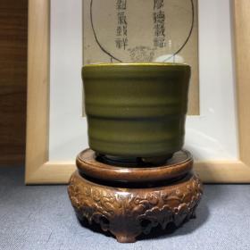 回流 茶叶末 文房香炉，古雅端丽。完美品相。高6.7，口径8cm