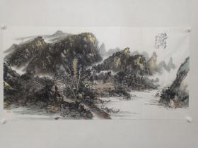 保真书画，当代山水名家，解放军国防大学书画研究院副院长，画家谭开《寿乡清暑》四尺整纸山水画一幅。