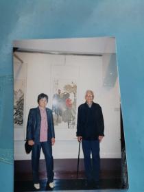 中国作家协会会员中国民间文艺家协会书记旧藏     合影14    是否有名家请识者自鉴欢迎捡陋  同一来源