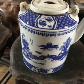 景德镇陶瓷 大茶壶 凉水壶 挂扣处有一处缺损 壶盖后配