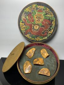 旧藏珍品纯手工刺绣布盒装芙蓉寿山石印章