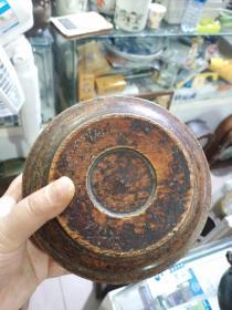 老木碗，上面有盖，上面有字子文，包真包老，有瑕疵，售出不退。