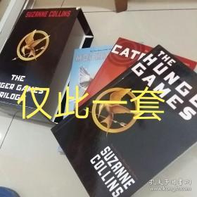 The Hunger Games Trilogy Box Set (Books 1-3)饥饿游戏，套装共三册