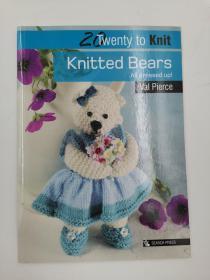 Knitted Bears: All dressed up!