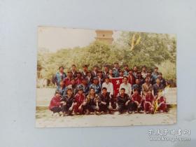 80年代照片陕西蒲城中学运动会第一名合影