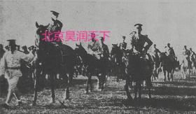1929年10月南京国庆阅兵礼中之蒋介石