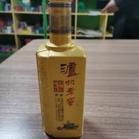 酒瓶 泸州老窖