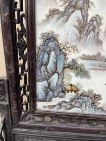 清中期红木透空雕花框镶粉彩山水瓷板画竖插屏《水暖春江》