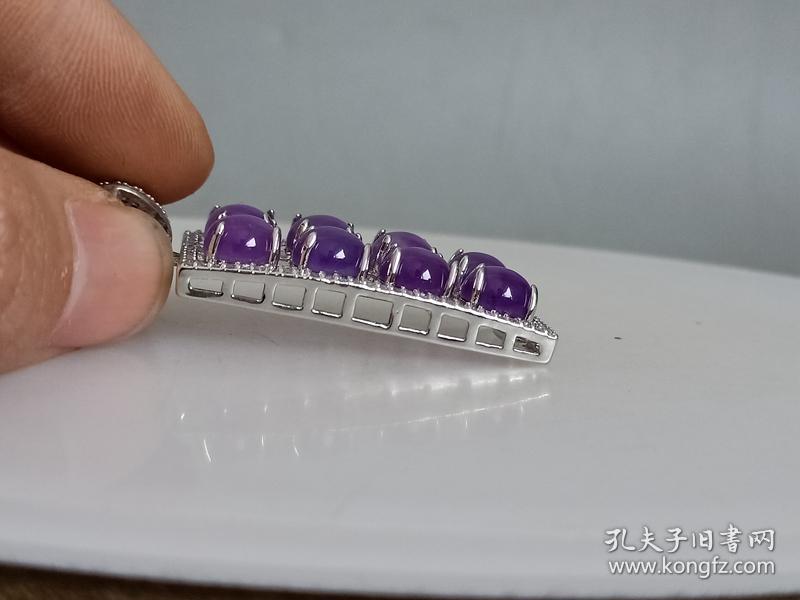 乡下收的冰种紫罗兰翡翠算盘挂件