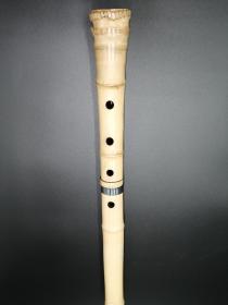 日本名乐器--昭和期中早期竹治制竹尺八乐器，口部有漆双节，连接处镶嵌银圈，做工精致，