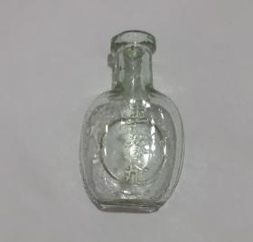民国初期的生春丸玻璃小药瓶☆古代鼻烟壶形制的革新衍续器皿